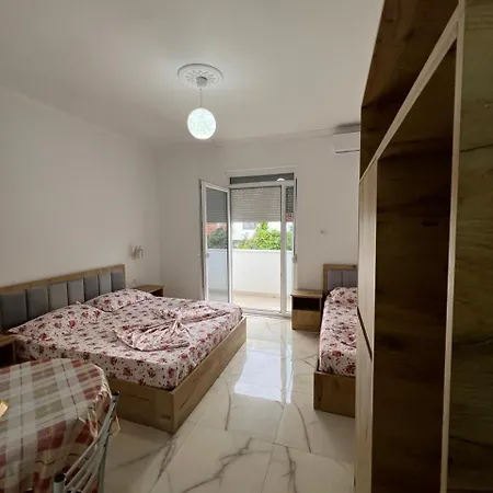 Ferienhaus Near Guest-House *