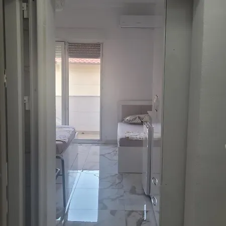 度假居 Near Guest-house