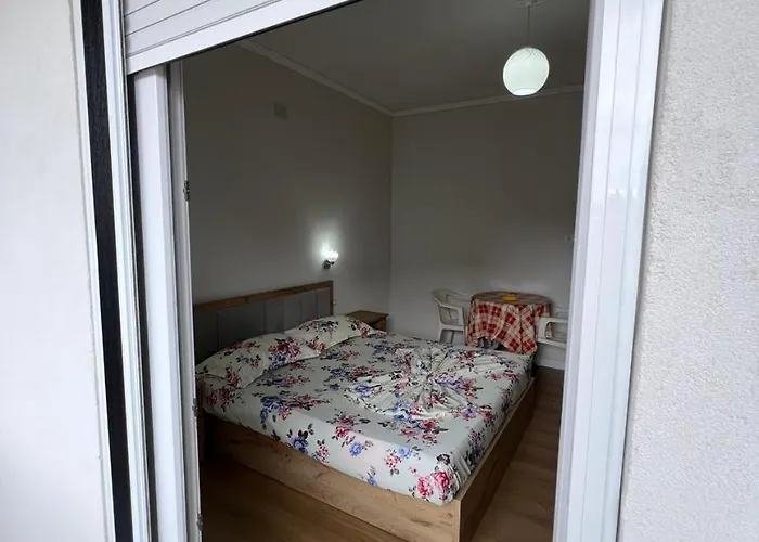 בית נופש Near Guest-house *