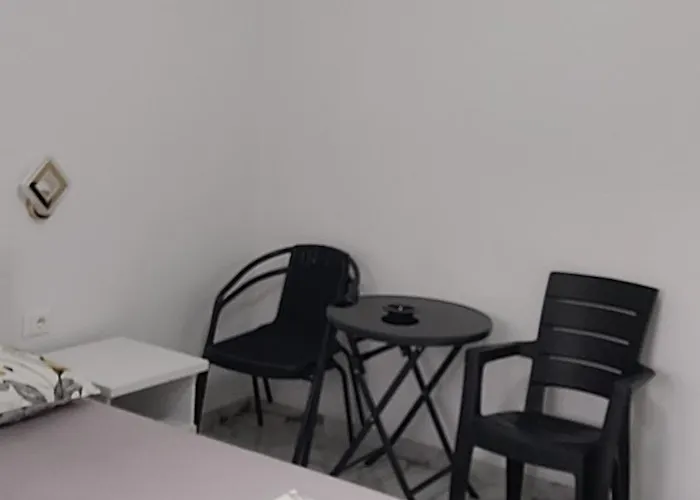 Near Guest-house בית נופש