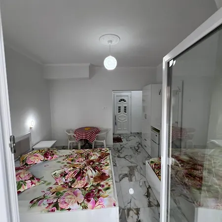 Near Guest-House بيت للعطل *