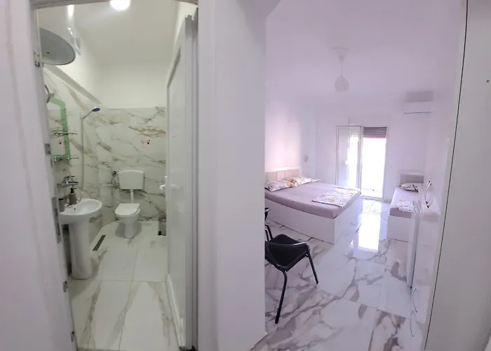Casa vacanze Near Guest-house *
